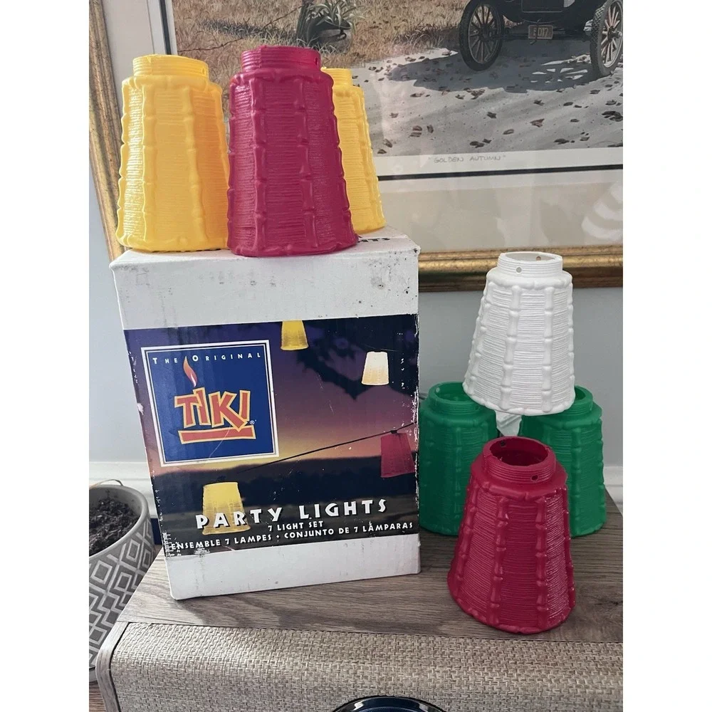 New Vintage Tiki Party Lights 7 Socket Cord Set Blow Mold Tiki Patio Outdoor